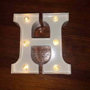SMALL letter H